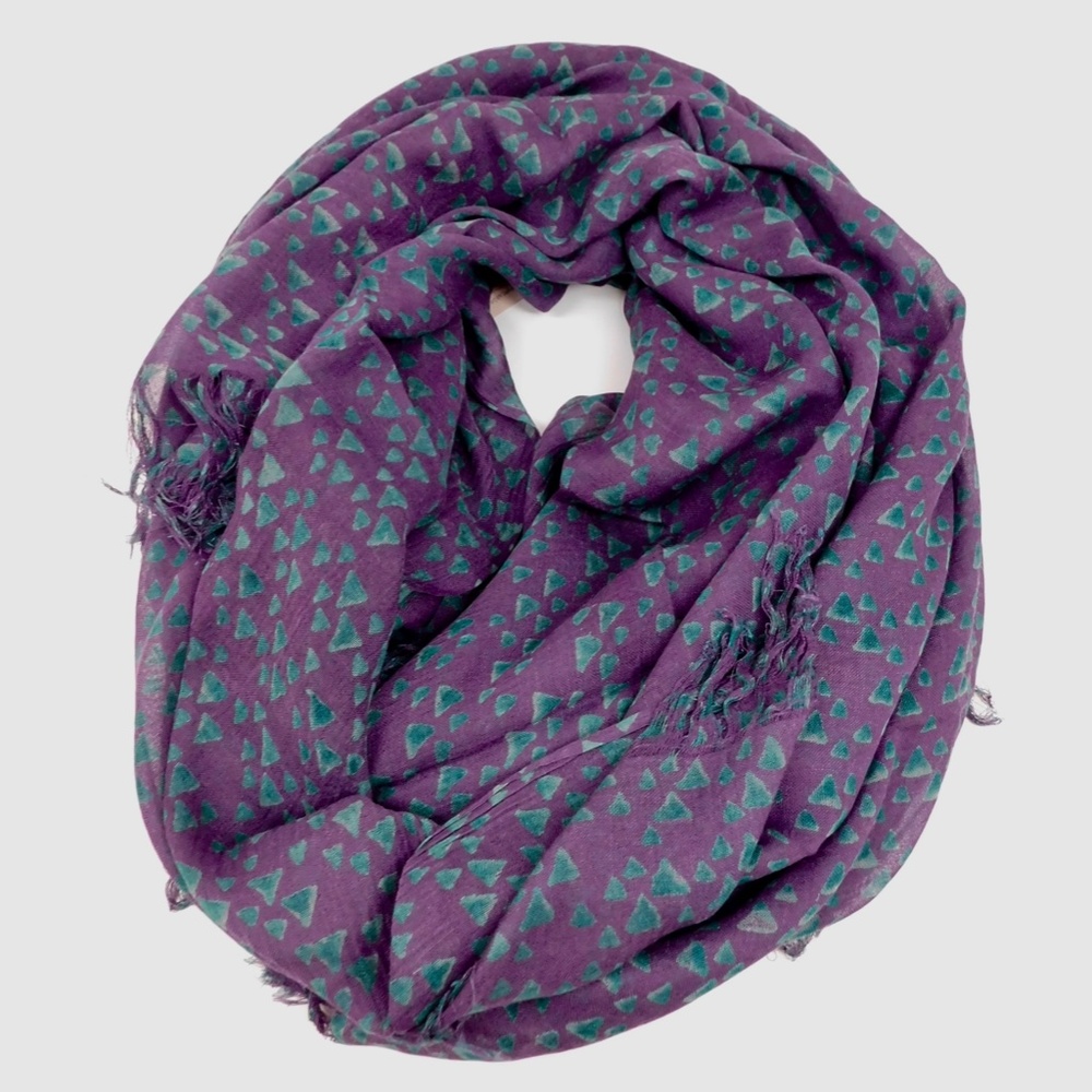 "Nightingale" Wool Scarf